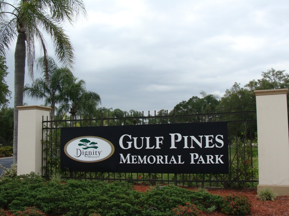 Gulf Pines Memorial Park